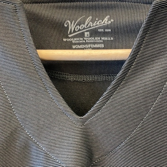 SzM Woolrich Long Sleeve Slim Fit Charcoal Grey Performance Shirt NWT - Picture 4 of 8